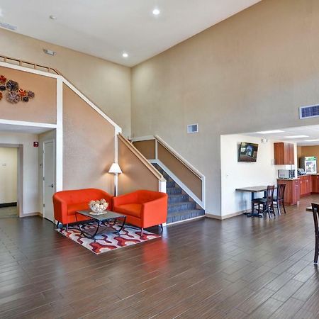 Quality Inn & Suites Heritage Park Kissimmee Exterior photo
