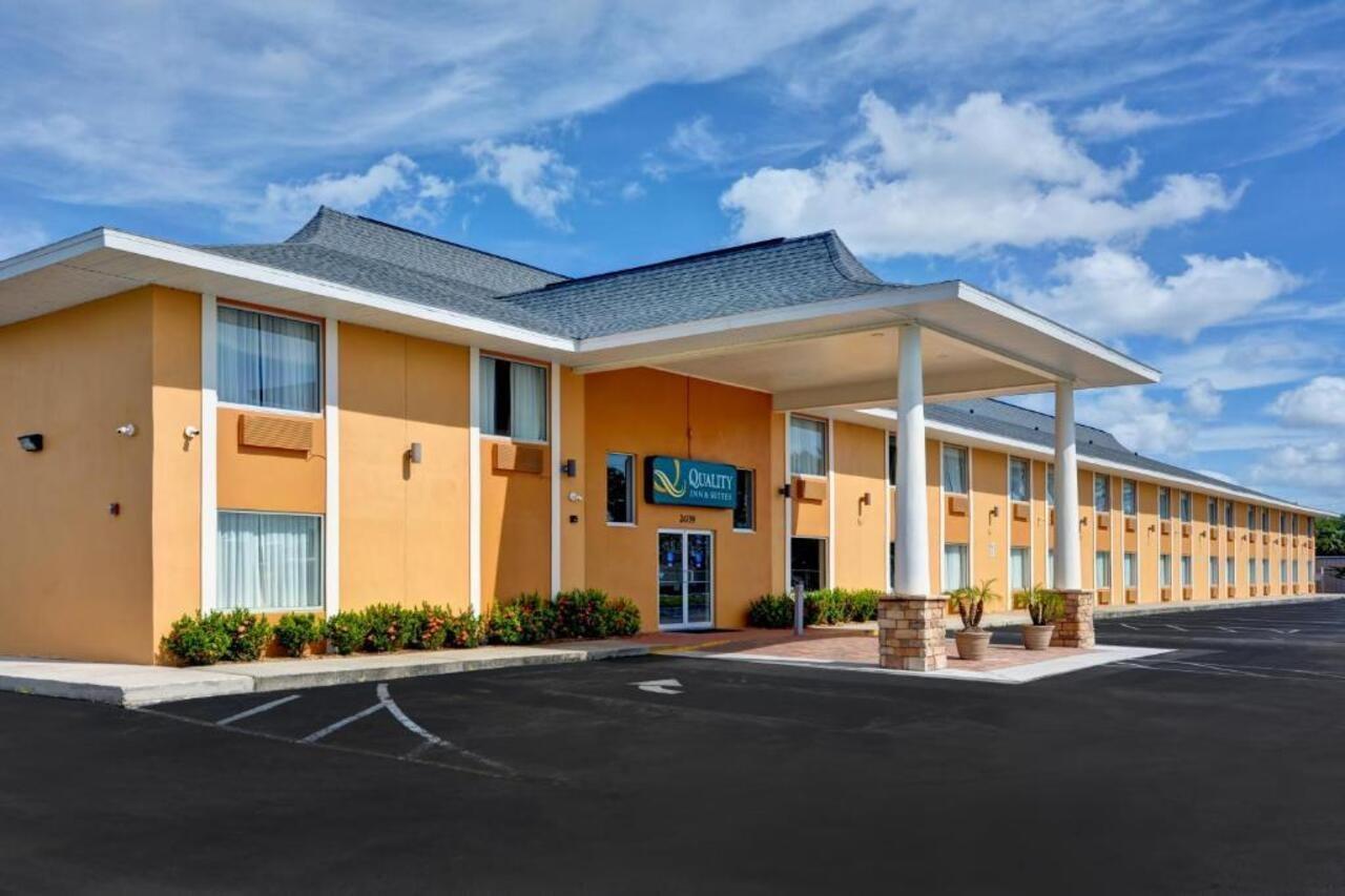 Quality Inn & Suites Heritage Park Kissimmee Exterior photo