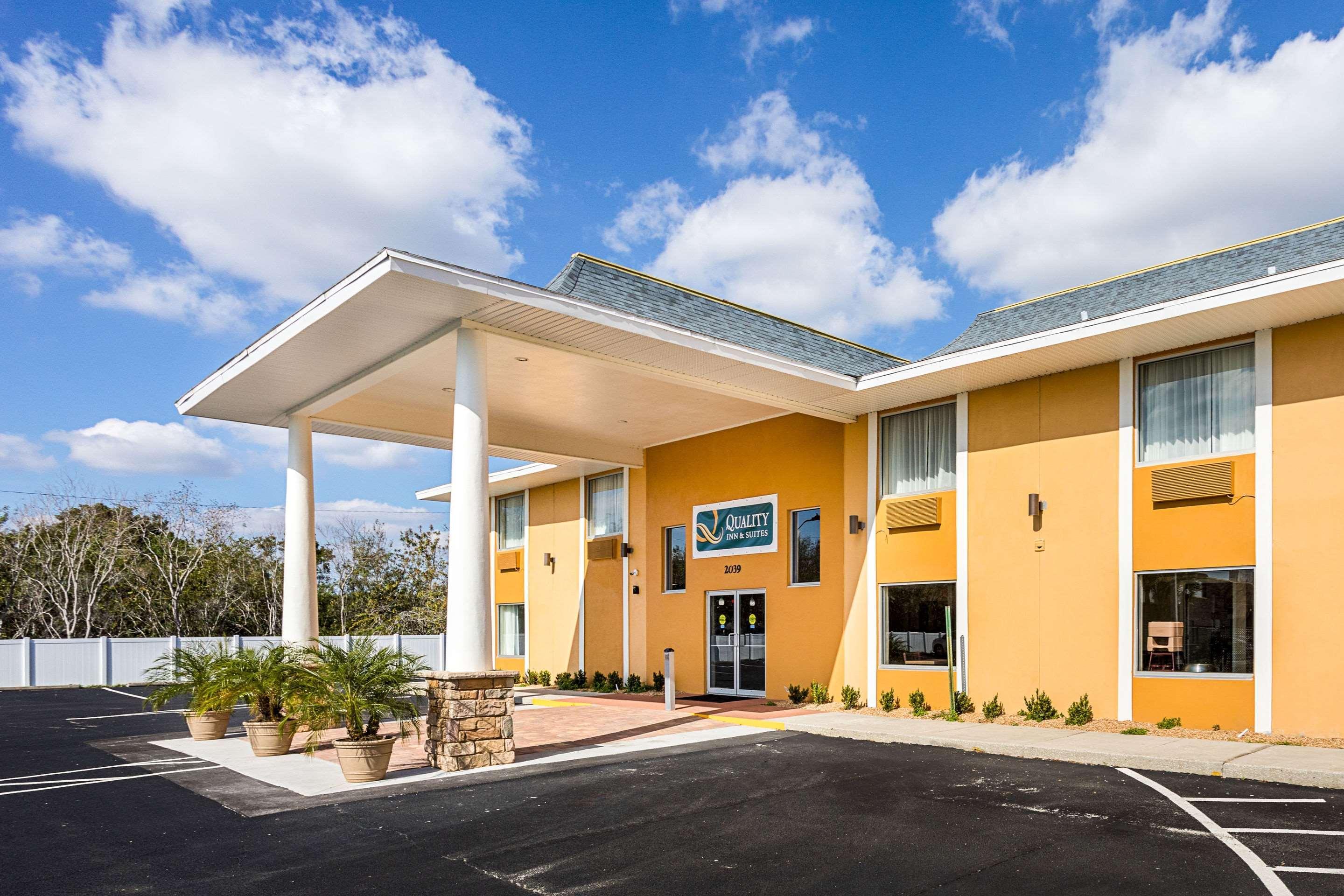 Quality Inn & Suites Heritage Park Kissimmee Exterior photo