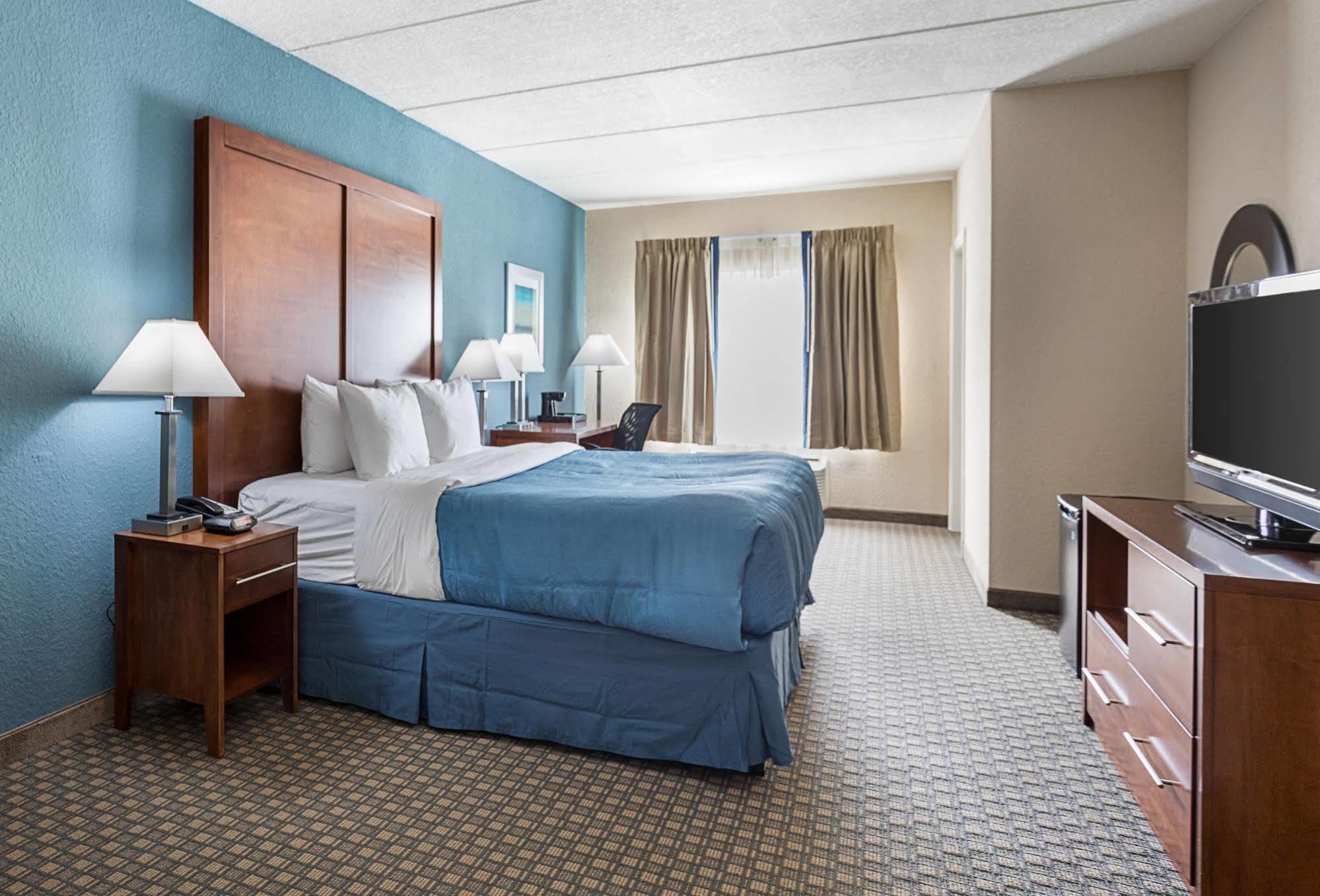 Quality Inn & Suites Heritage Park Kissimmee Exterior photo